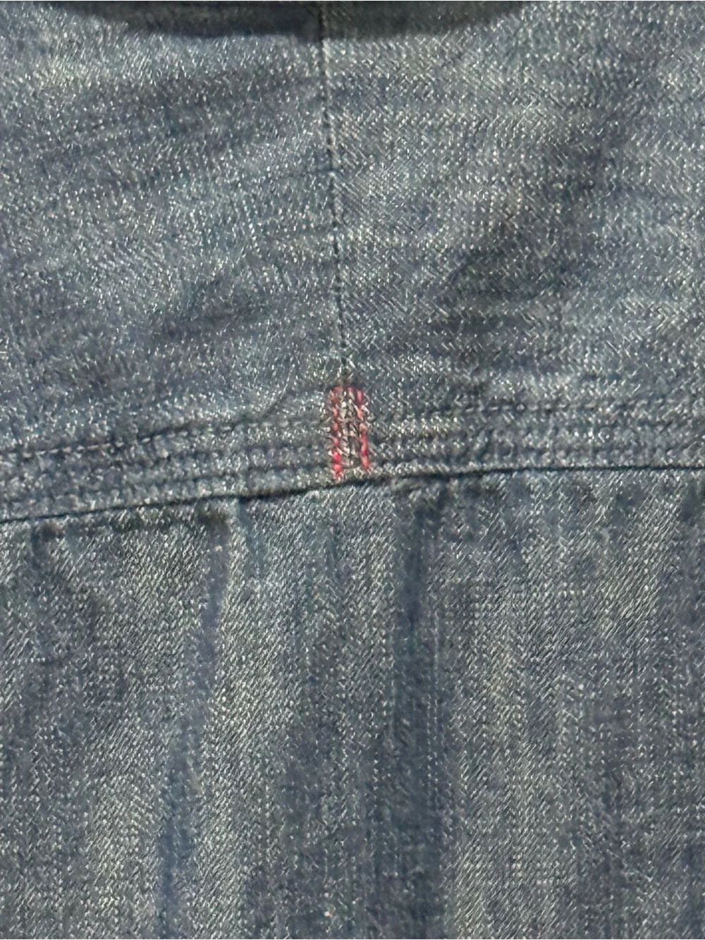 Banana Republic Men's Blue Denim Button-Up Shirt XL Slim Fit